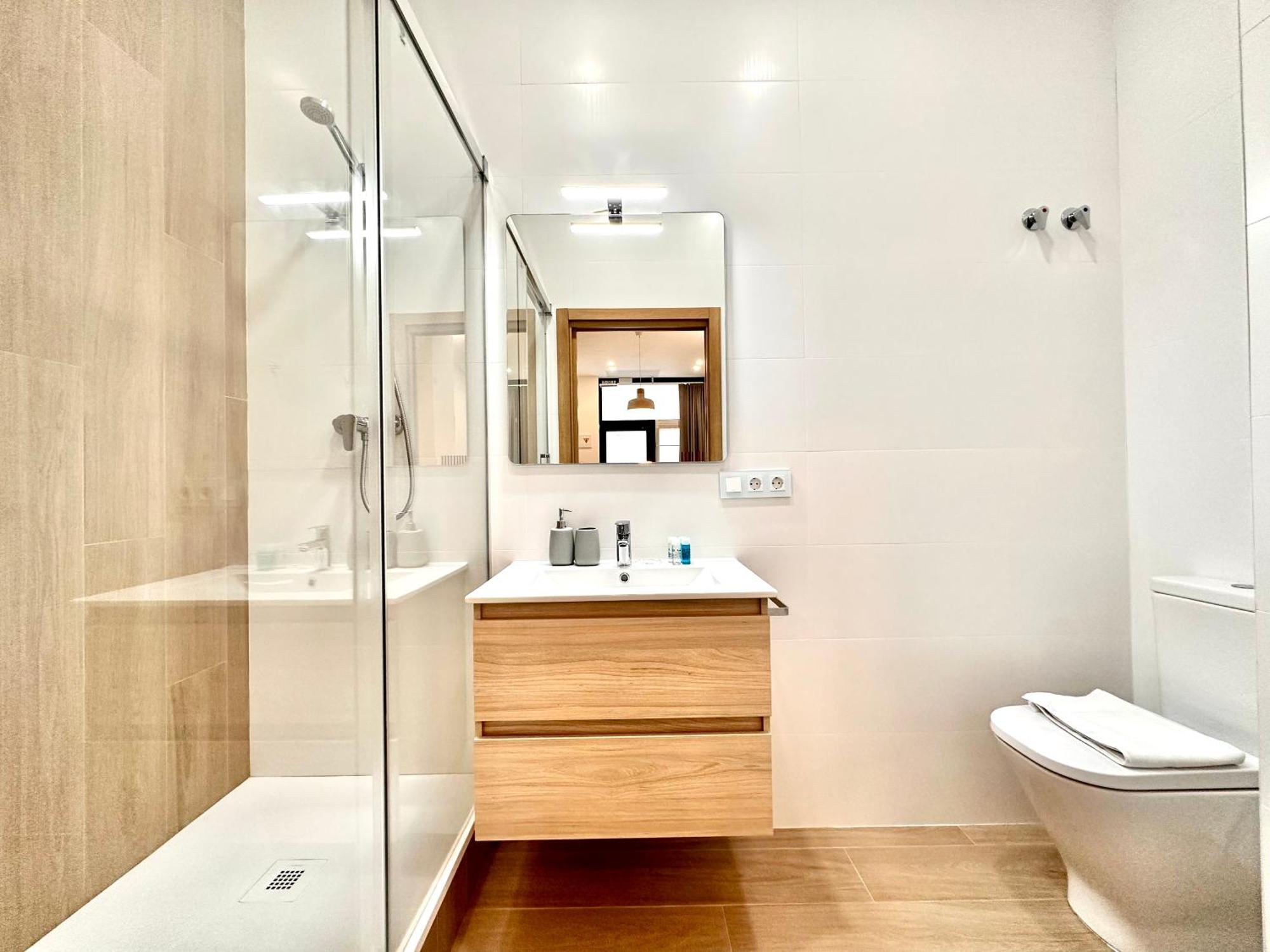 Appartement Valentia Beachside Modern Style